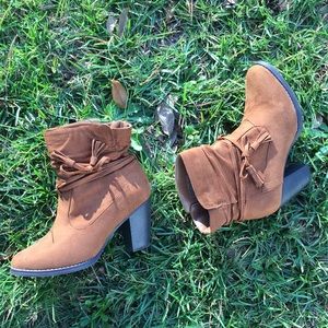 Boots, Women’s Sz 10